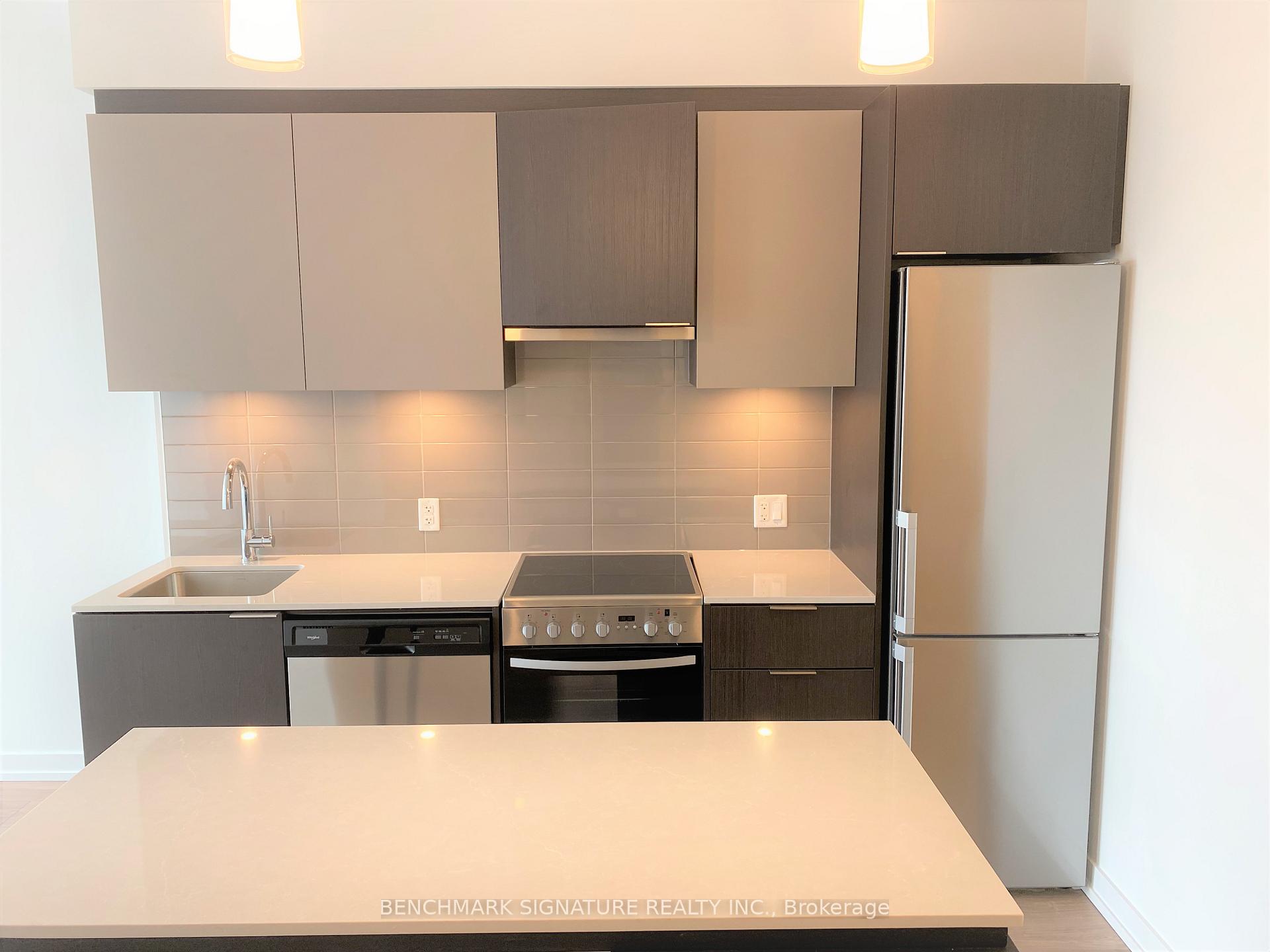 Photo 4 of Unit 607, 203 College Street, Toronto, Kensington-Chinatown — HOMEH