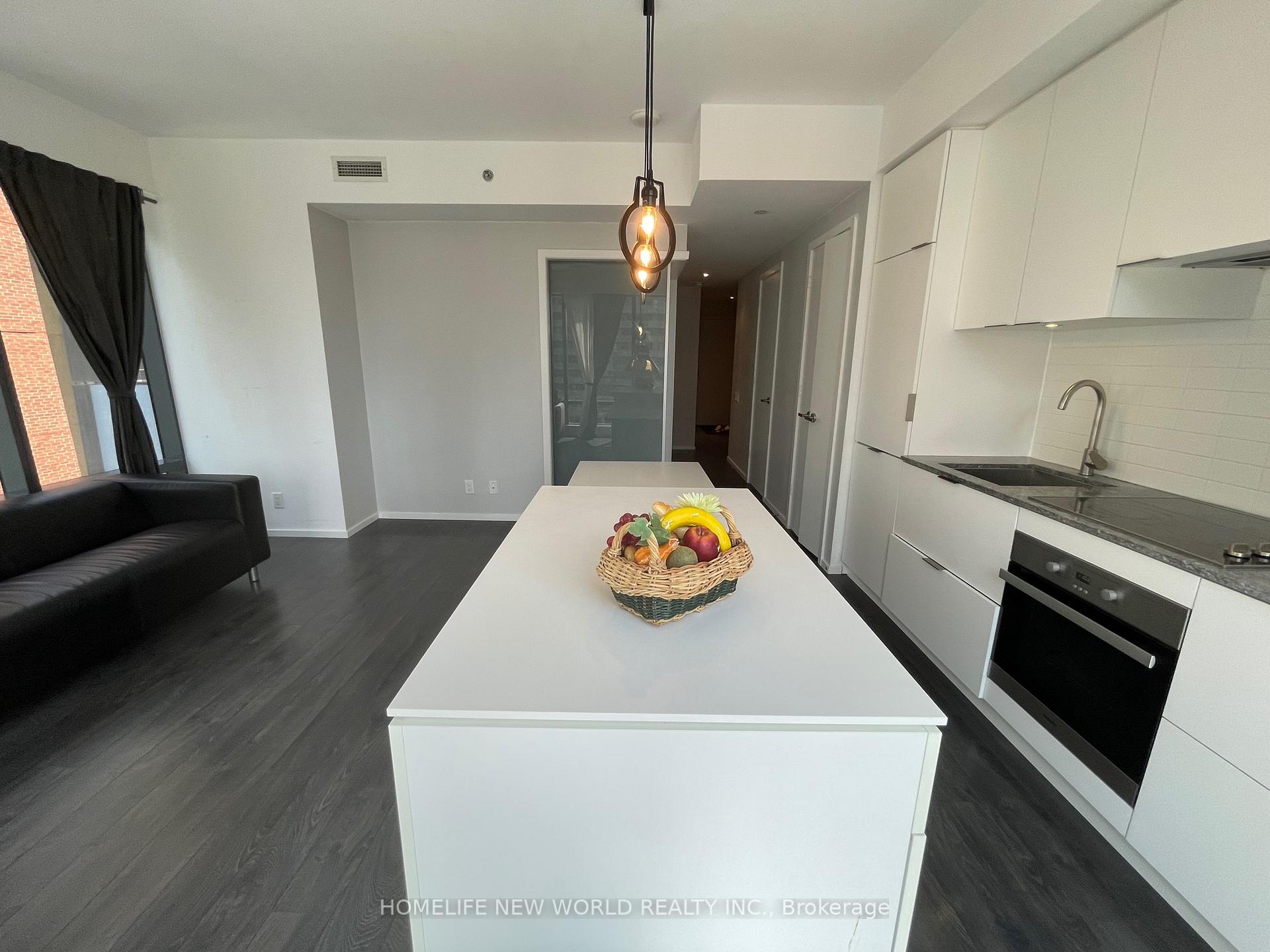 Photo 3 of Unit 1105, 5 St Joseph Street, Toronto, Bay Street Corridor — HOMEH