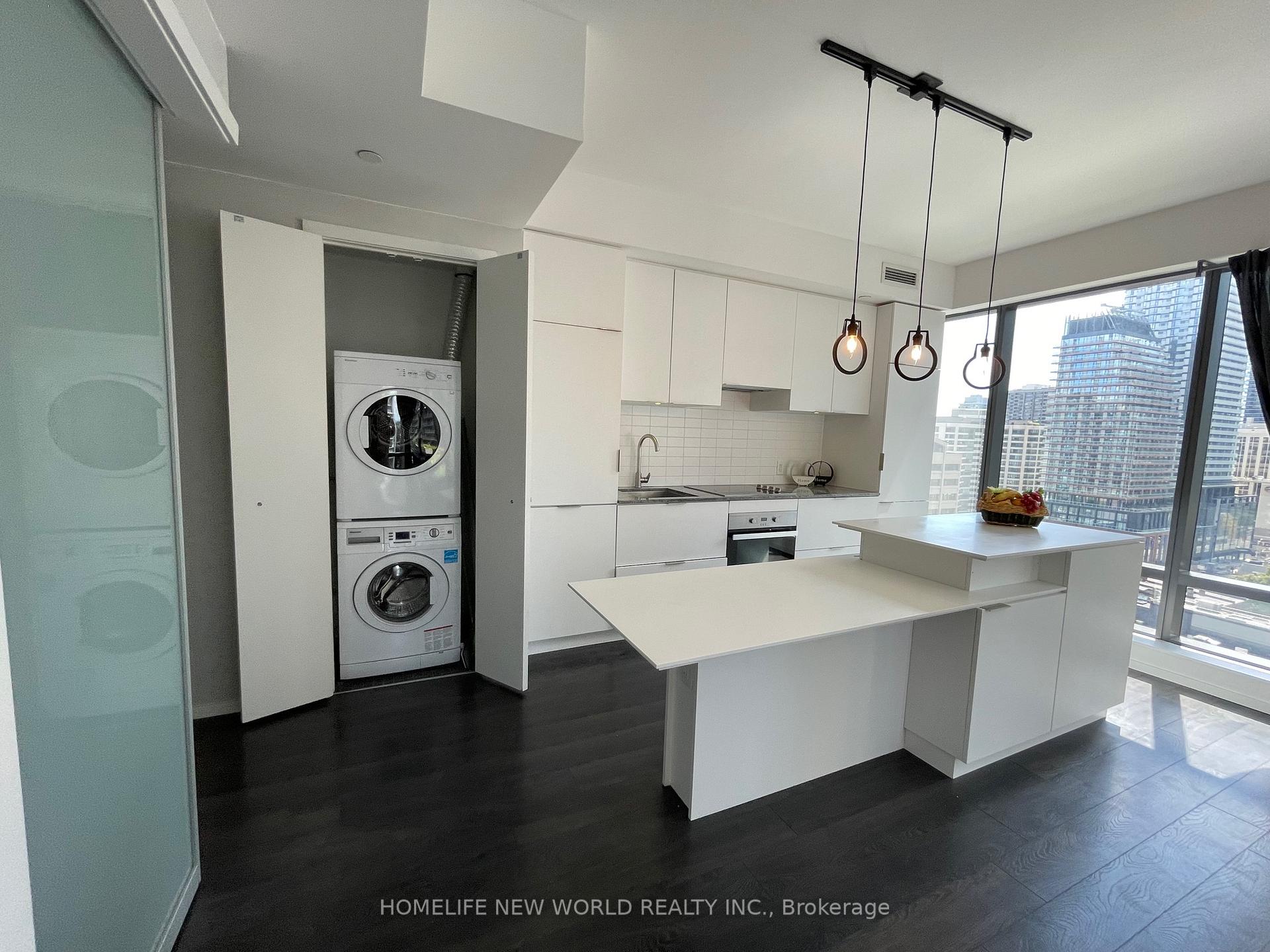 Photo 4 of Unit 1105, 5 St Joseph Street, Toronto, Bay Street Corridor — HOMEH