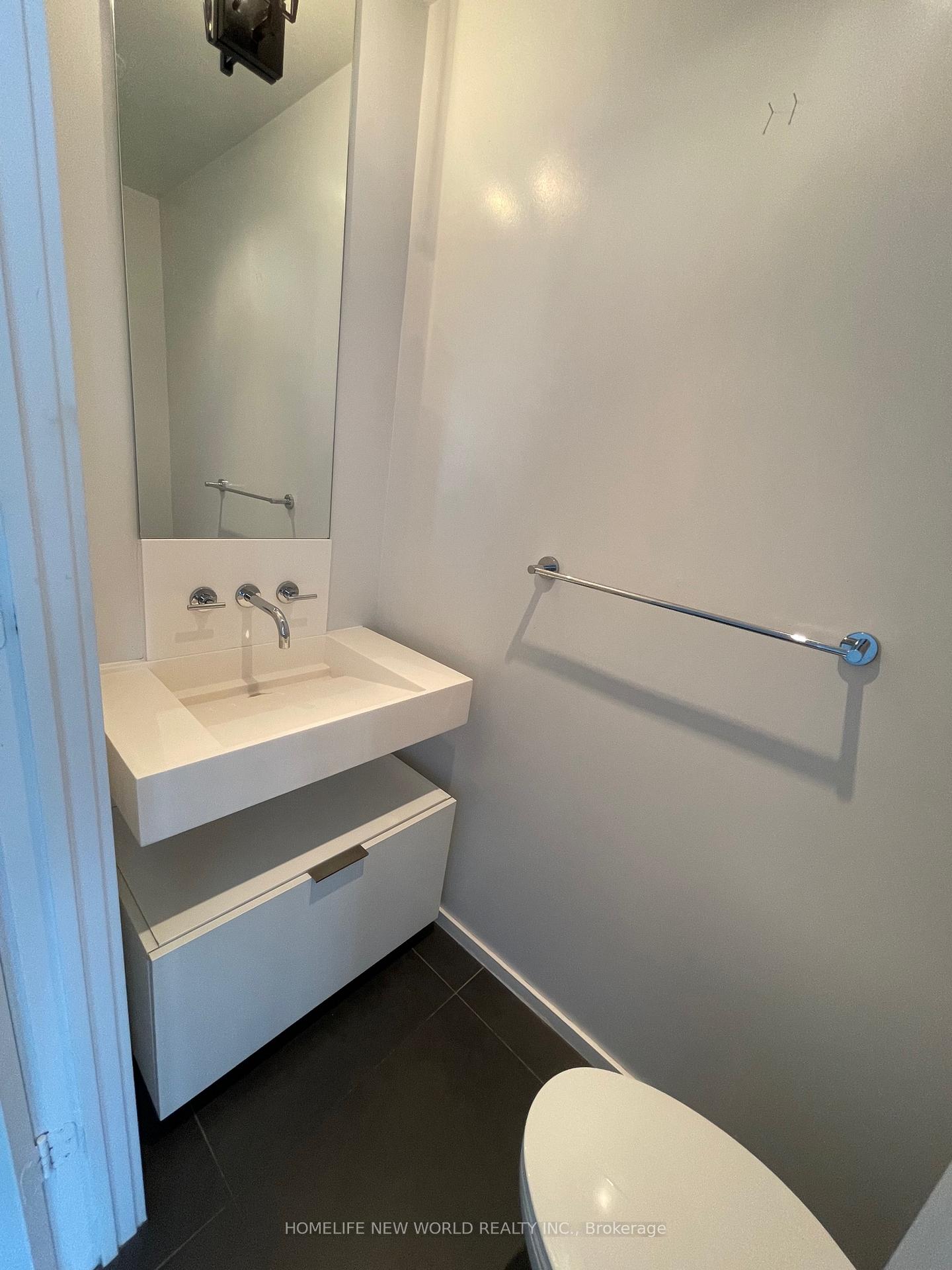 Photo 6 of Unit 1105, 5 St Joseph Street, Toronto, Bay Street Corridor — HOMEH