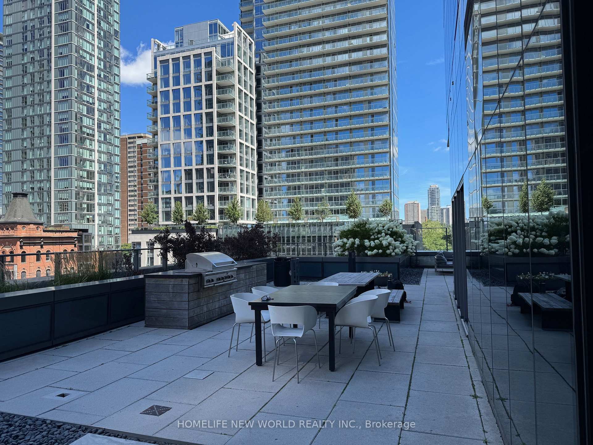 Photo 13 of Unit 1105, 5 St Joseph Street, Toronto, Bay Street Corridor — HOMEH