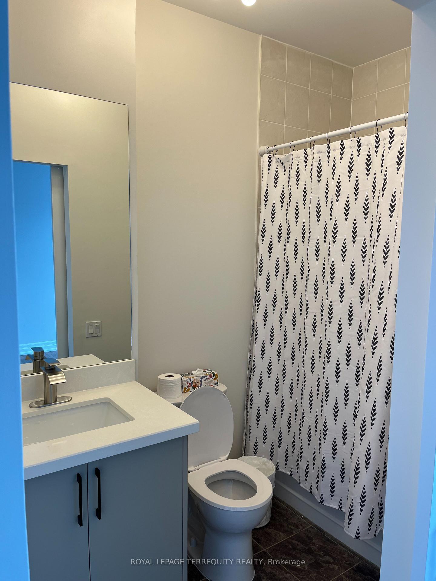 Photo 6 of Unit 616, 44 Bond Street W, Oshawa, O'Neill — HOMEH