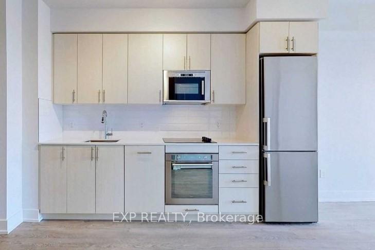 Photo 10 of Unit Ph13, 2550 Simcoe Street N, Oshawa, Windfields — HOMEH