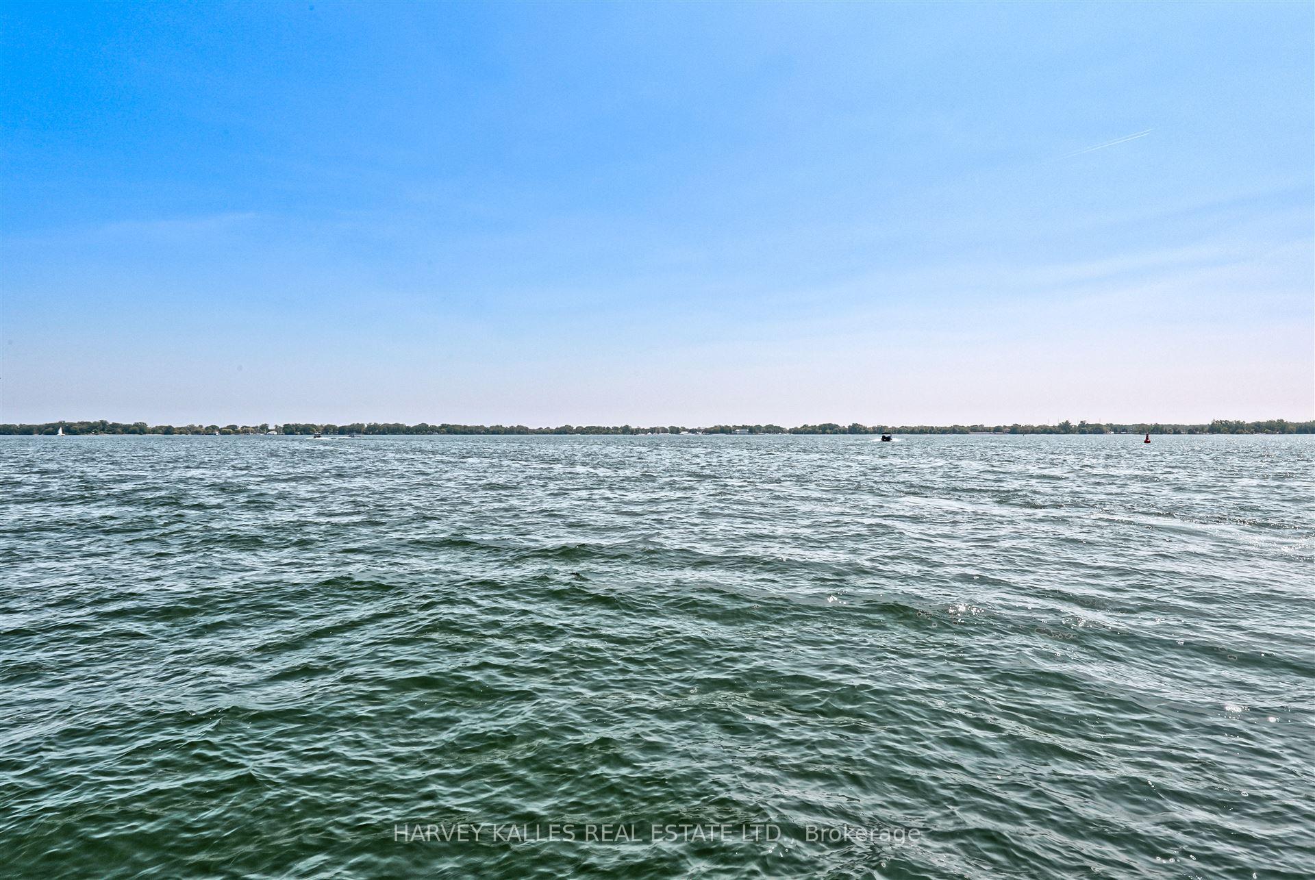 Photo 7 of Unit 2506, 99 Harbour Square, Toronto, Waterfront Communities — HOMEH