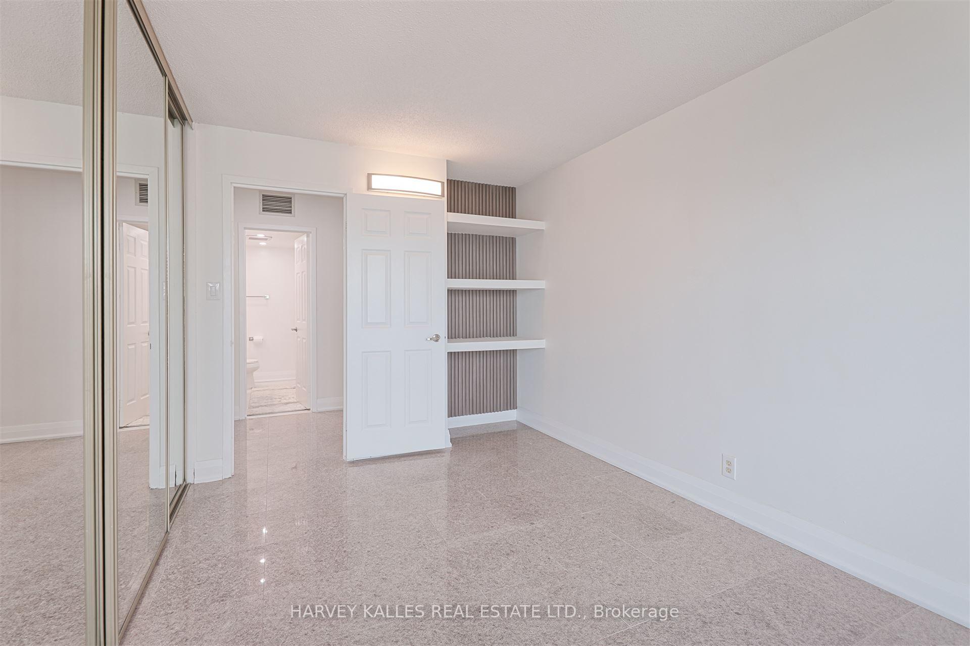 Photo 26 of Unit 2506, 99 Harbour Square, Toronto, Waterfront Communities — HOMEH