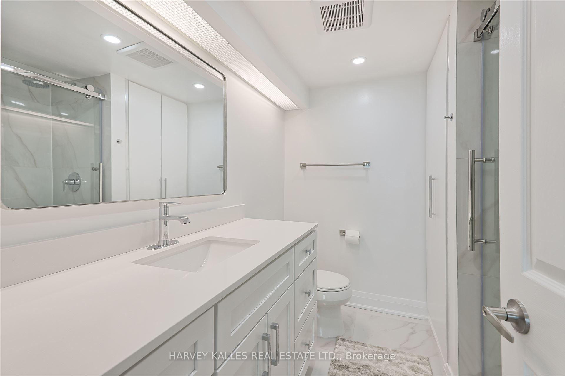 Photo 27 of Unit 2506, 99 Harbour Square, Toronto, Waterfront Communities — HOMEH