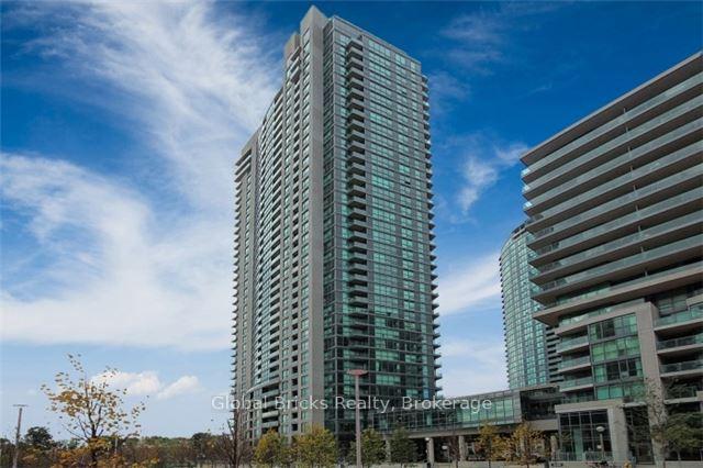 Front of Unit 2502, 215 Fort York Boulevard