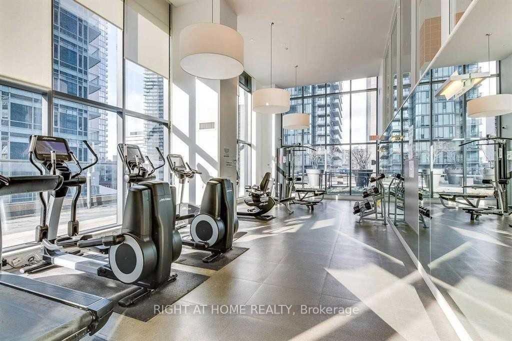 Photo 2 of Unit 724, 295 Adelaide Street W, Toronto, Waterfront Communities — HOMEH