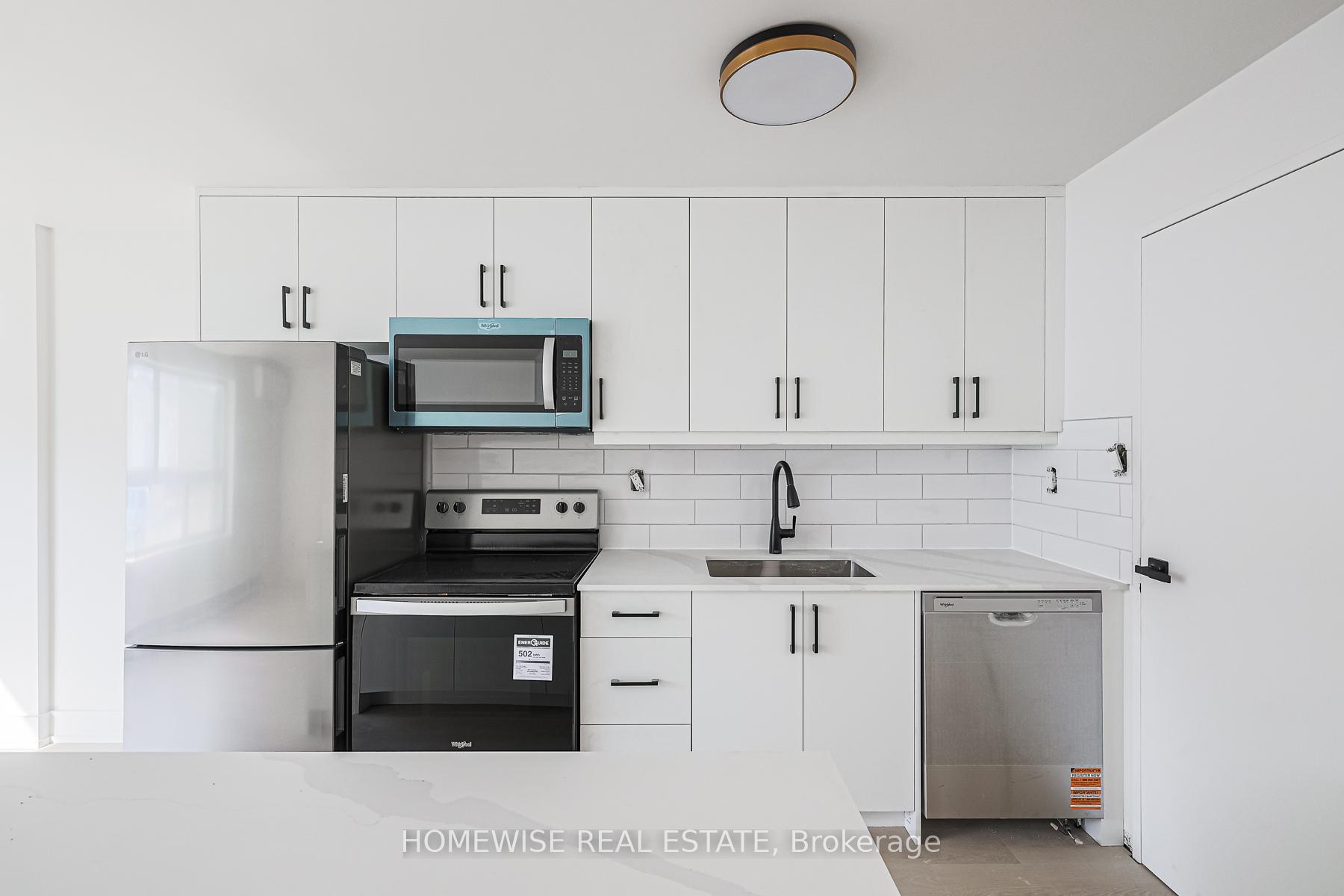 Photo 12 of Unit 13, 81 Ontario Street, Clarington, Bowmanville — HOMEH