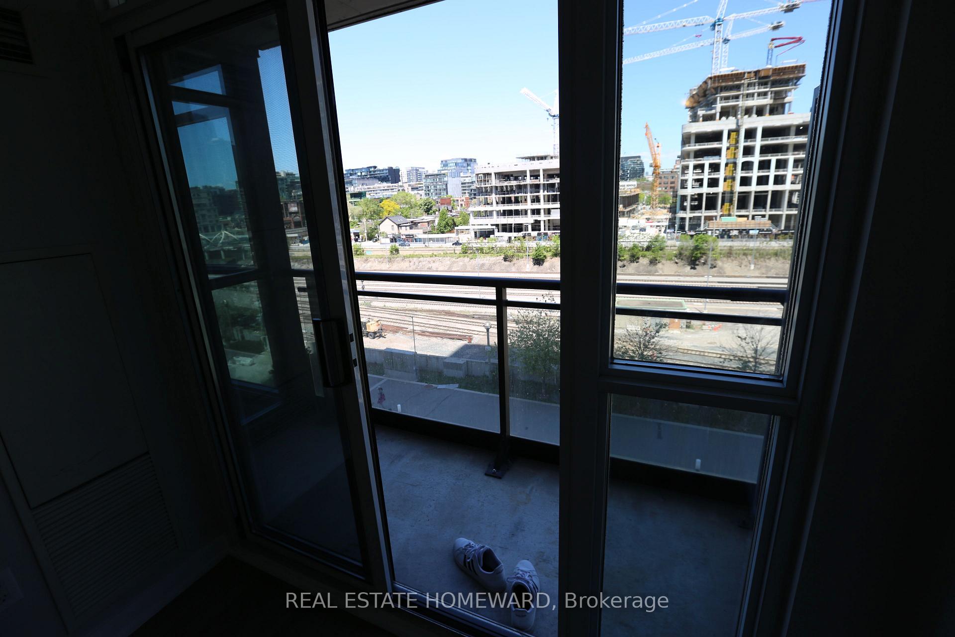 Photo 11 of Unit 606, 25 Capreol Court, Toronto, Waterfront Communities — HOMEH