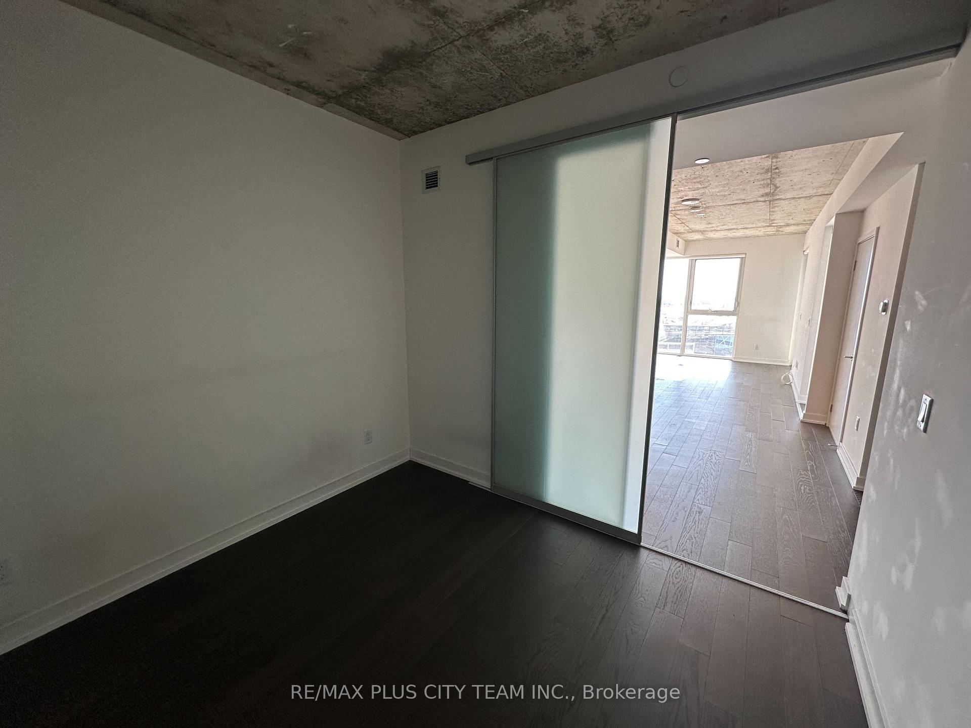 Photo 11 of Unit 1406, 15 Baseball Place, Toronto, South Riverdale — HOMEH