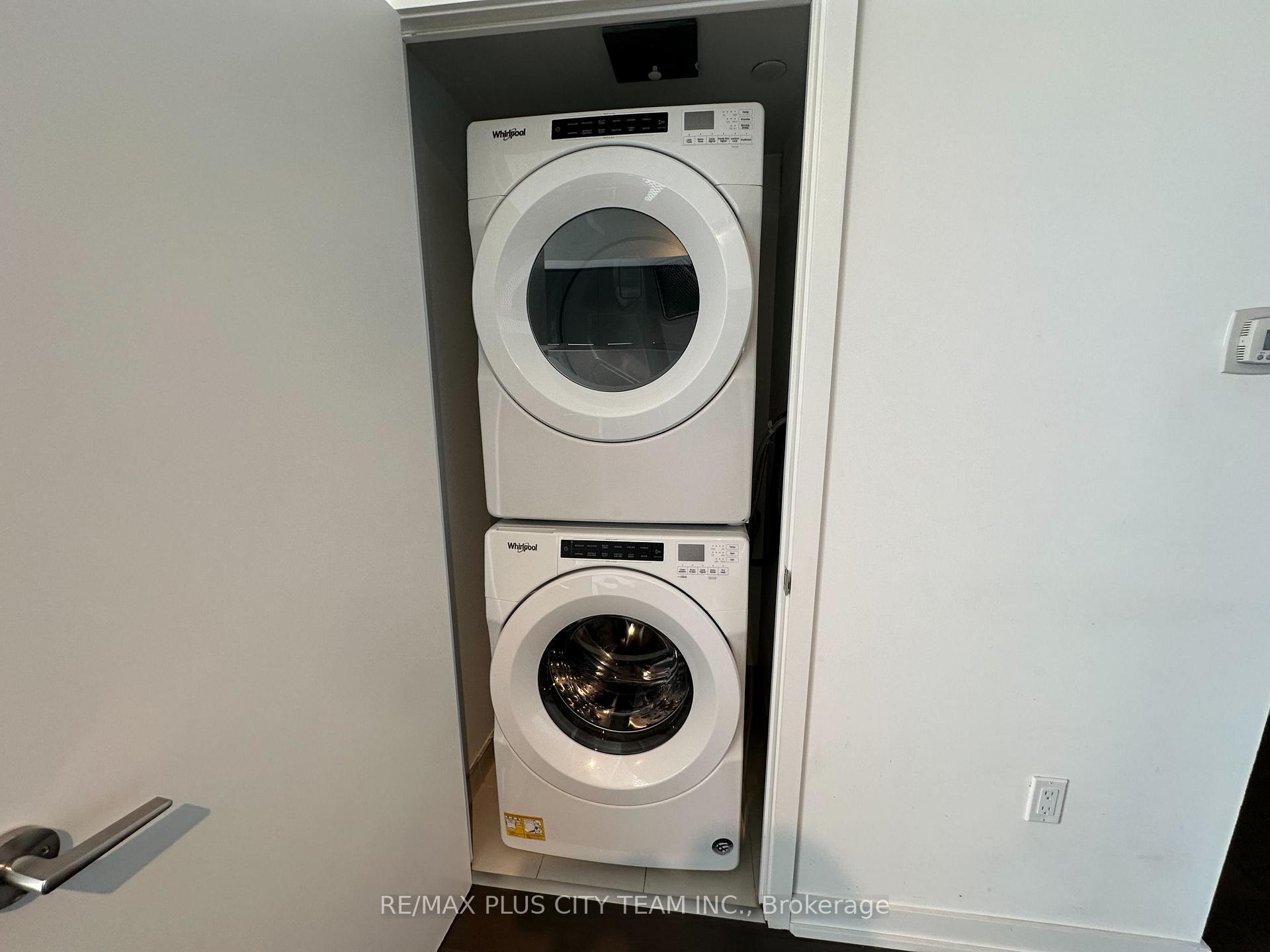 Photo 15 of Unit 1406, 15 Baseball Place, Toronto, South Riverdale — HOMEH