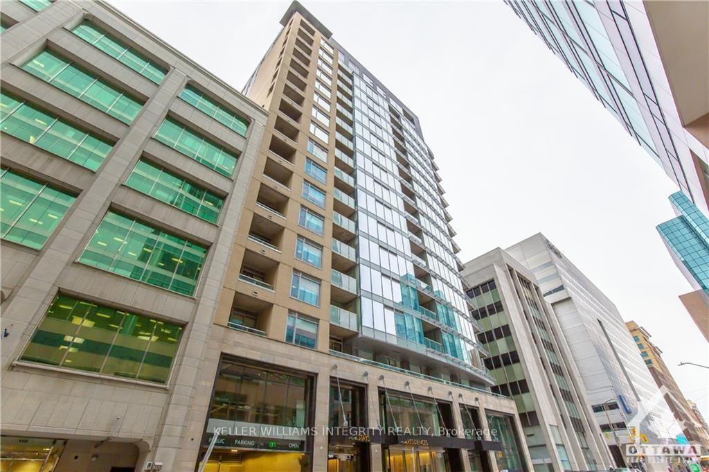 Front of Unit 1603, 101 Queen Street