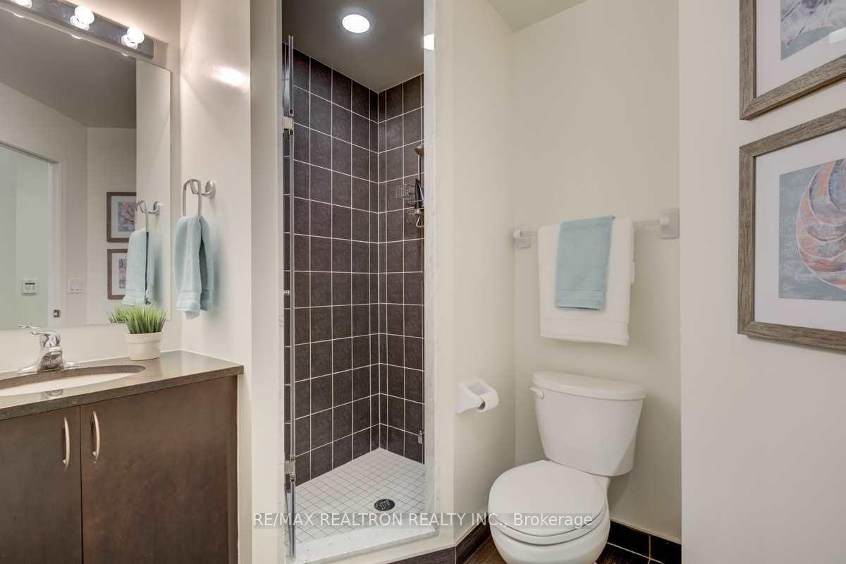 Photo 19 of Unit 1718, 25 Lower Simcoe Street, Toronto, Waterfront Communities — HOMEH