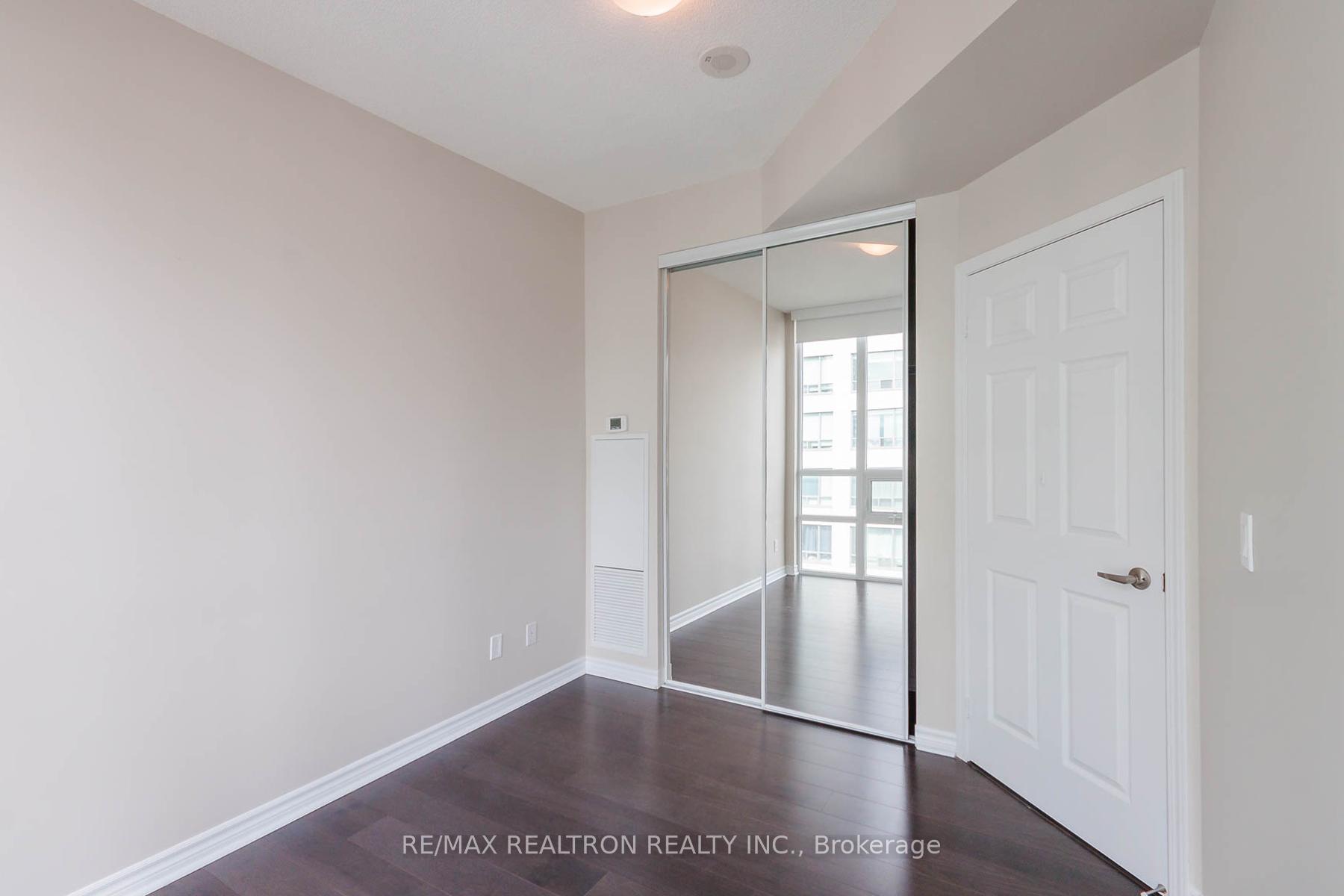 Photo 45 of Unit 1718, 25 Lower Simcoe Street, Toronto, Waterfront Communities — HOMEH
