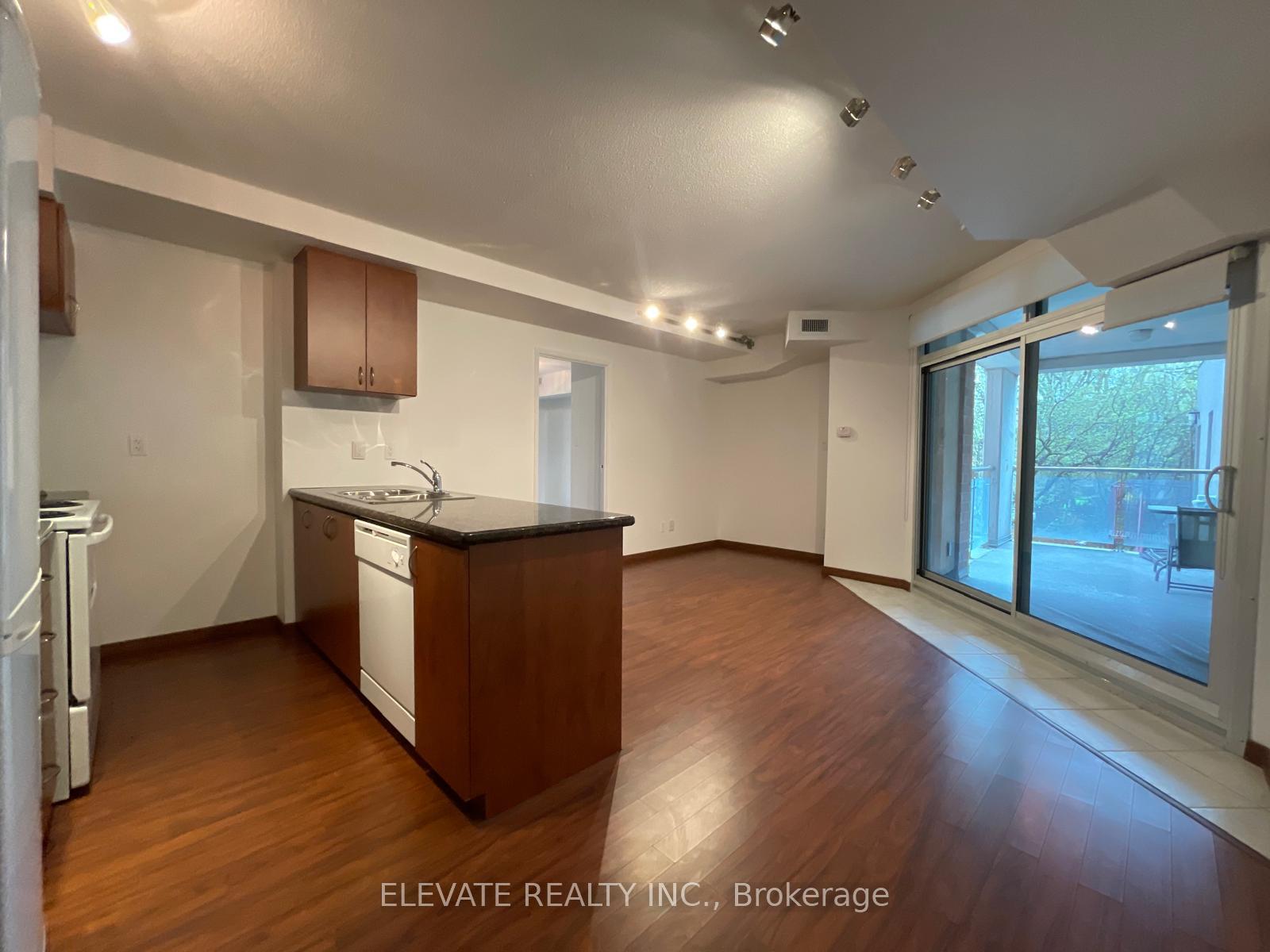Front of Unit 203, 15 Maplewood Avenue