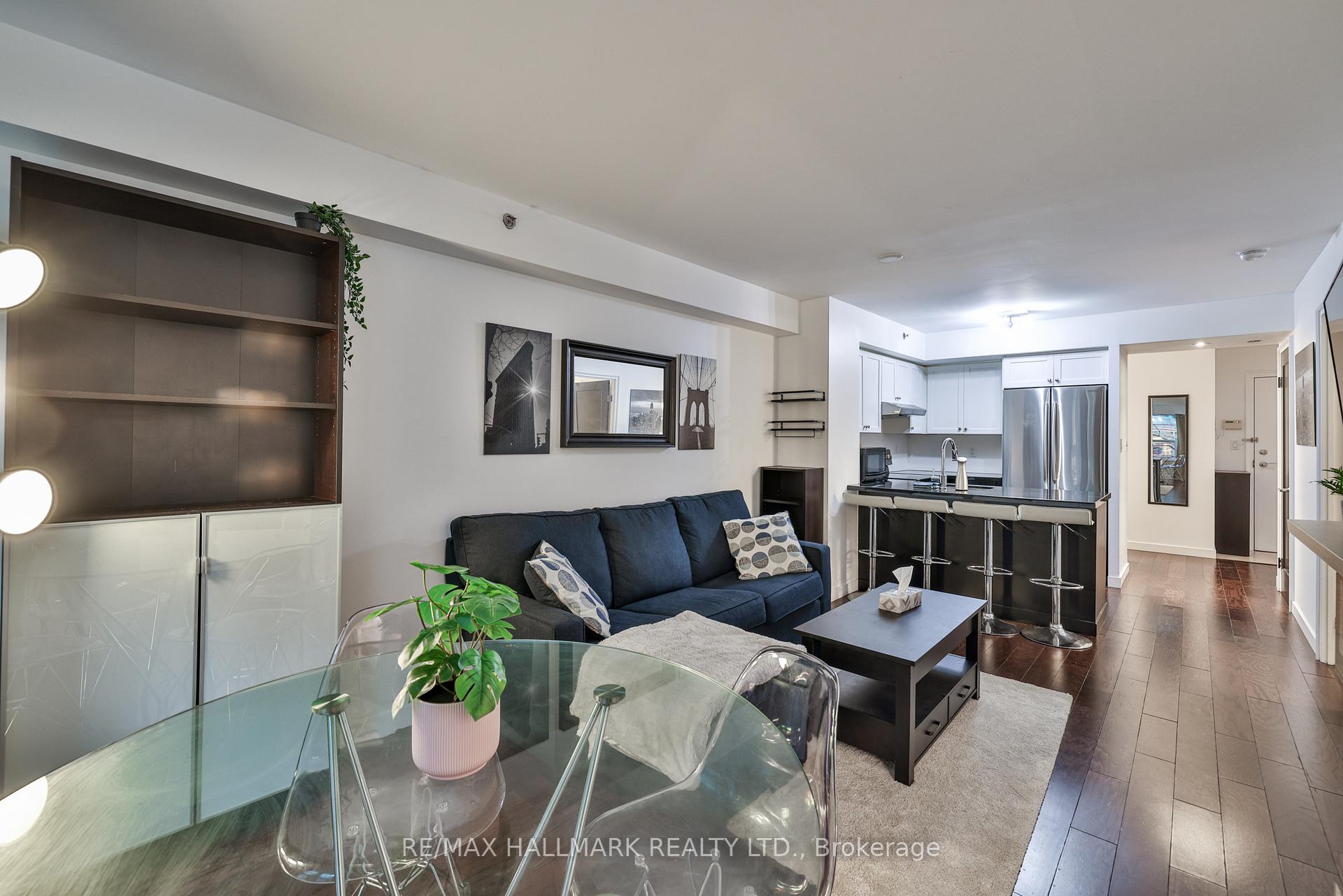 Photo 5 of Unit 212, 230 King Street E, Toronto, Moss Park — HOMEH