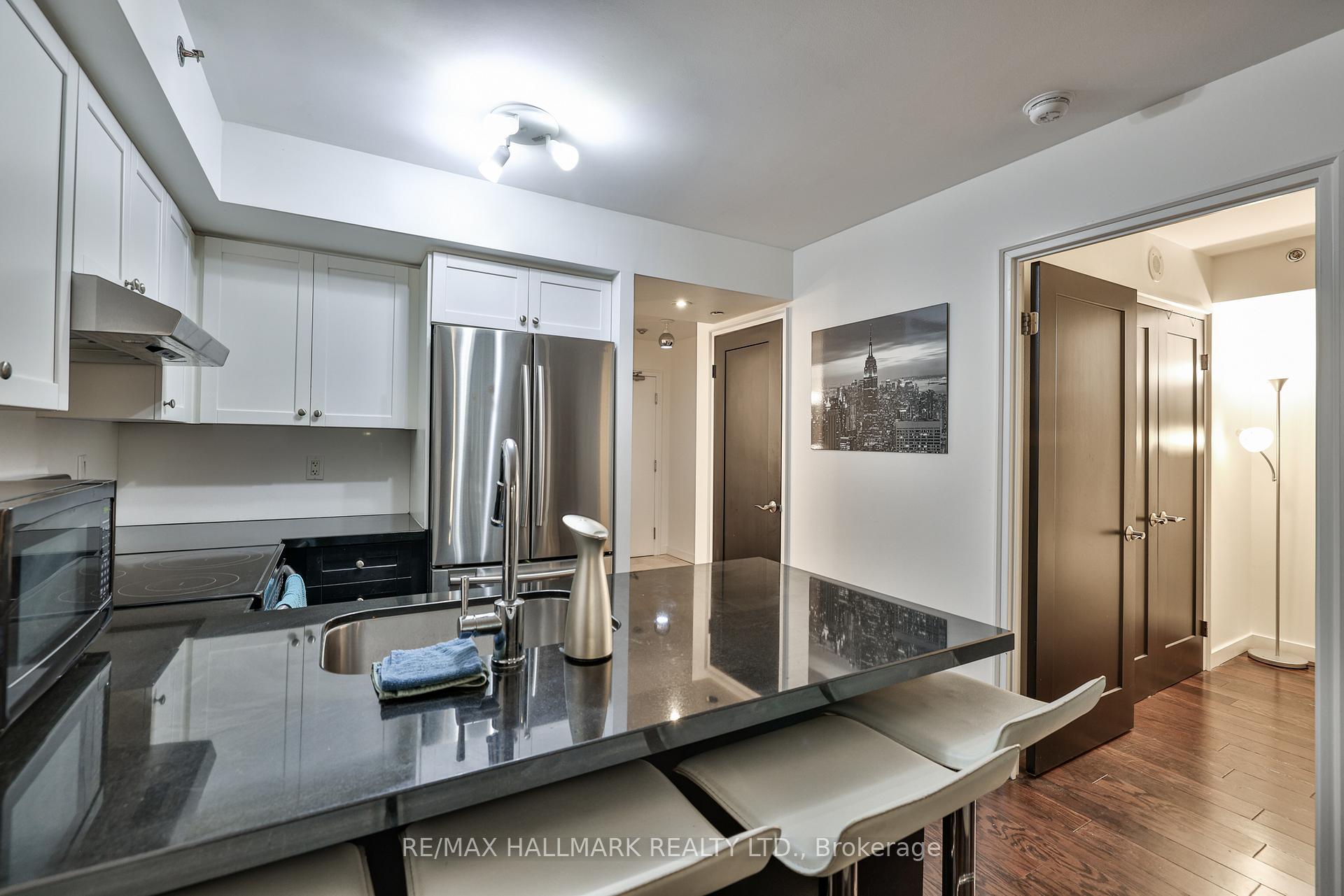 Photo 8 of Unit 212, 230 King Street E, Toronto, Moss Park — HOMEH