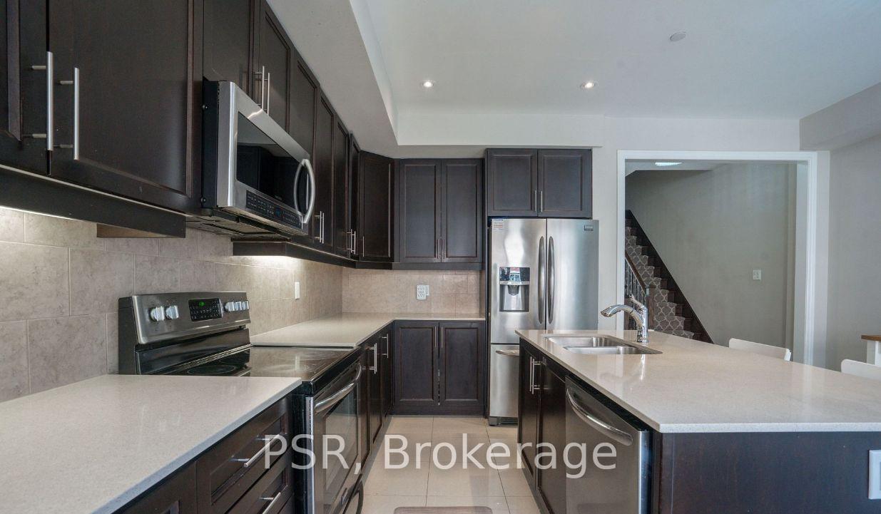 Photo 9 of Unit 29, 1331 Major Mackenzie Drive W, Vaughan, Patterson — HOMEH
