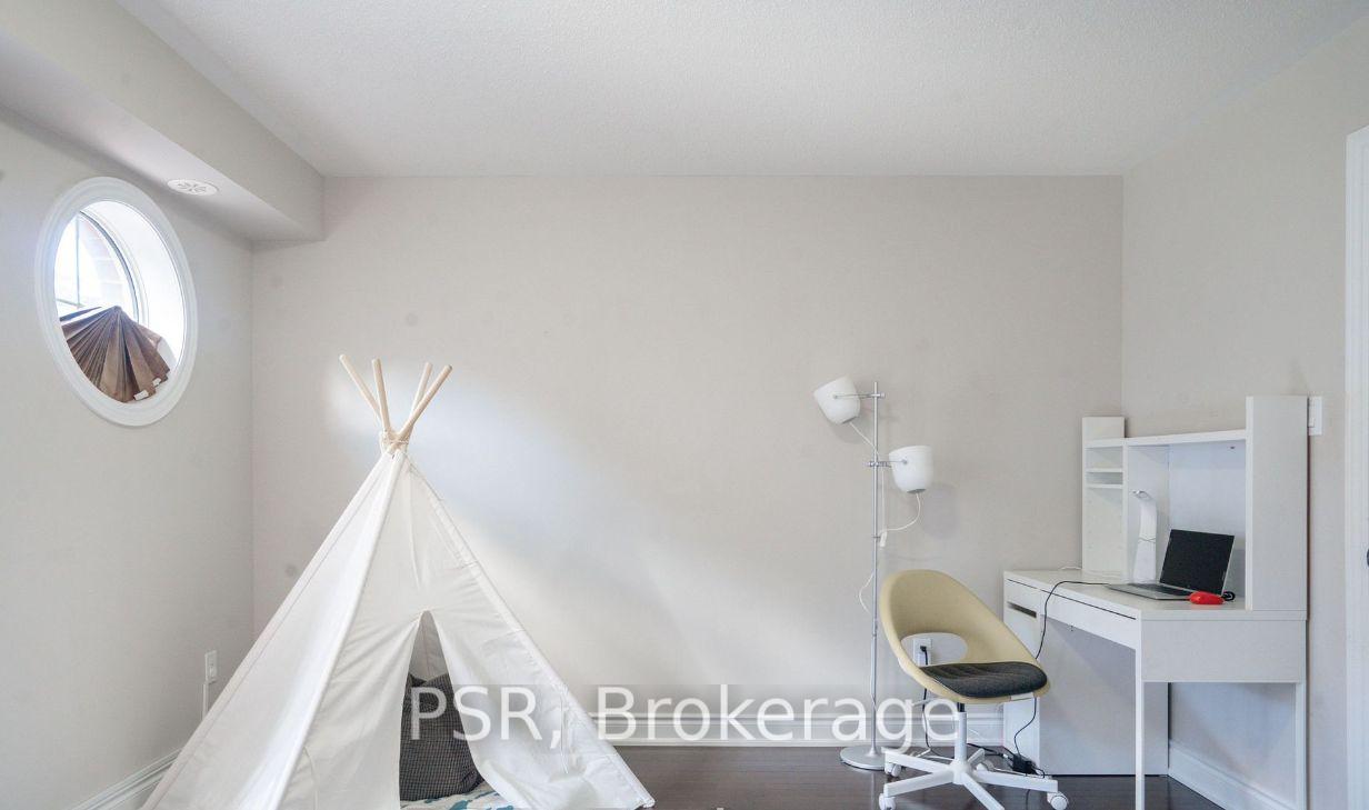 Photo 21 of Unit 29, 1331 Major Mackenzie Drive W, Vaughan, Patterson — HOMEH
