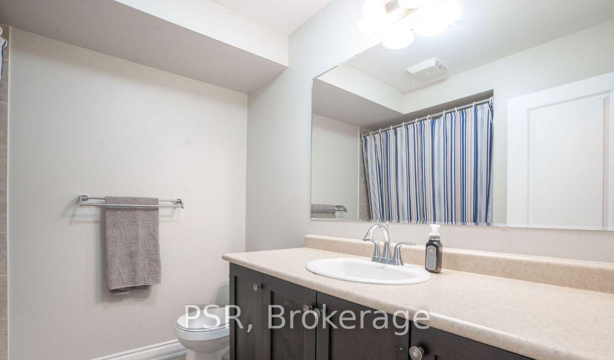 Photo 25 of Unit 29, 1331 Major Mackenzie Drive W, Vaughan, Patterson — HOMEH