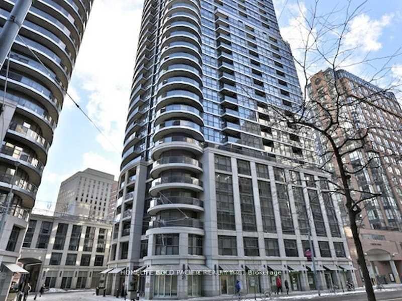 Front of Unit 1706, 21 Carlton Street