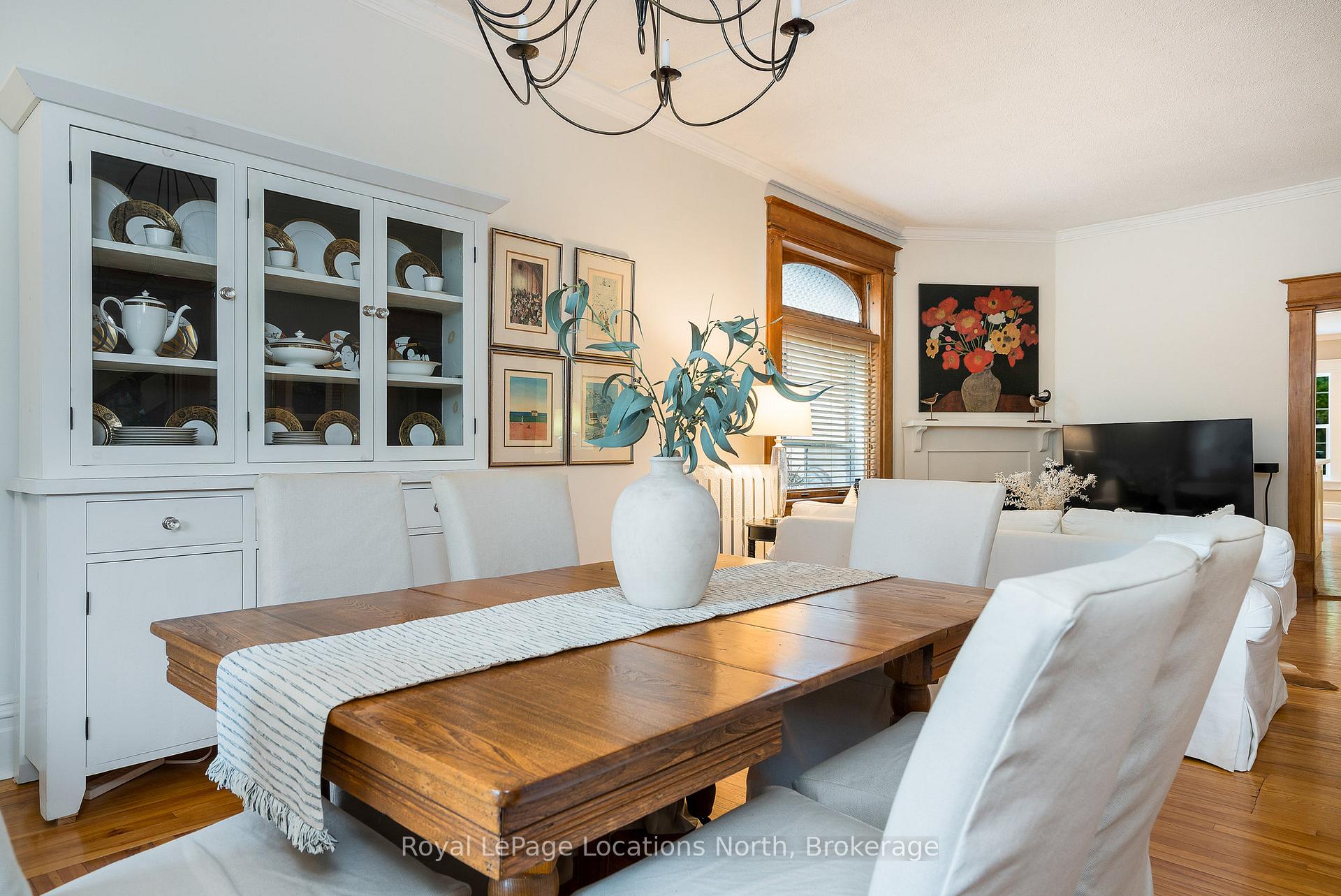 Photo 5 of 210 Birch Street, Collingwood — HOMEH