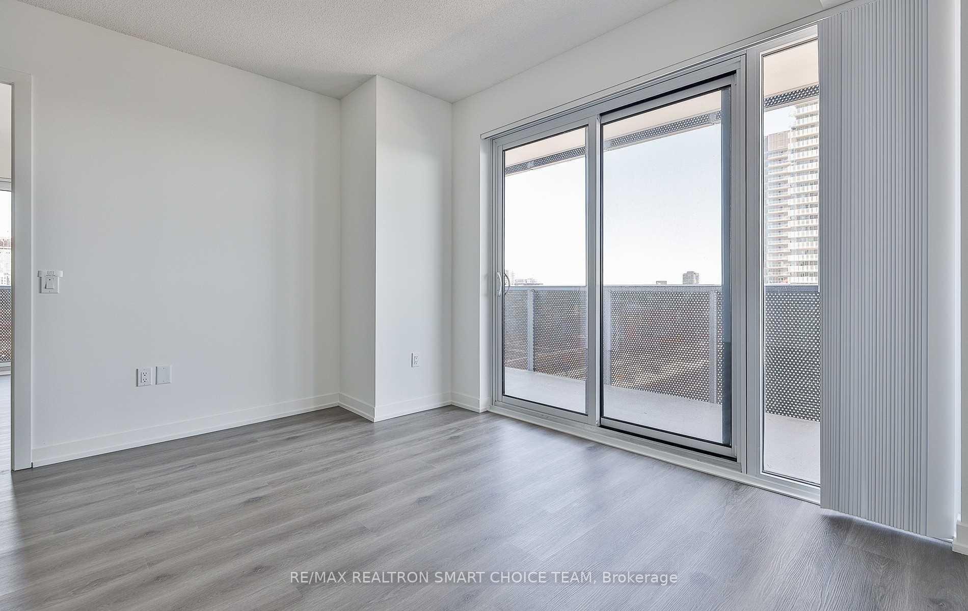 Photo 8 of Unit 2703, 138 Downes Street, Toronto, Waterfront Communities — HOMEH