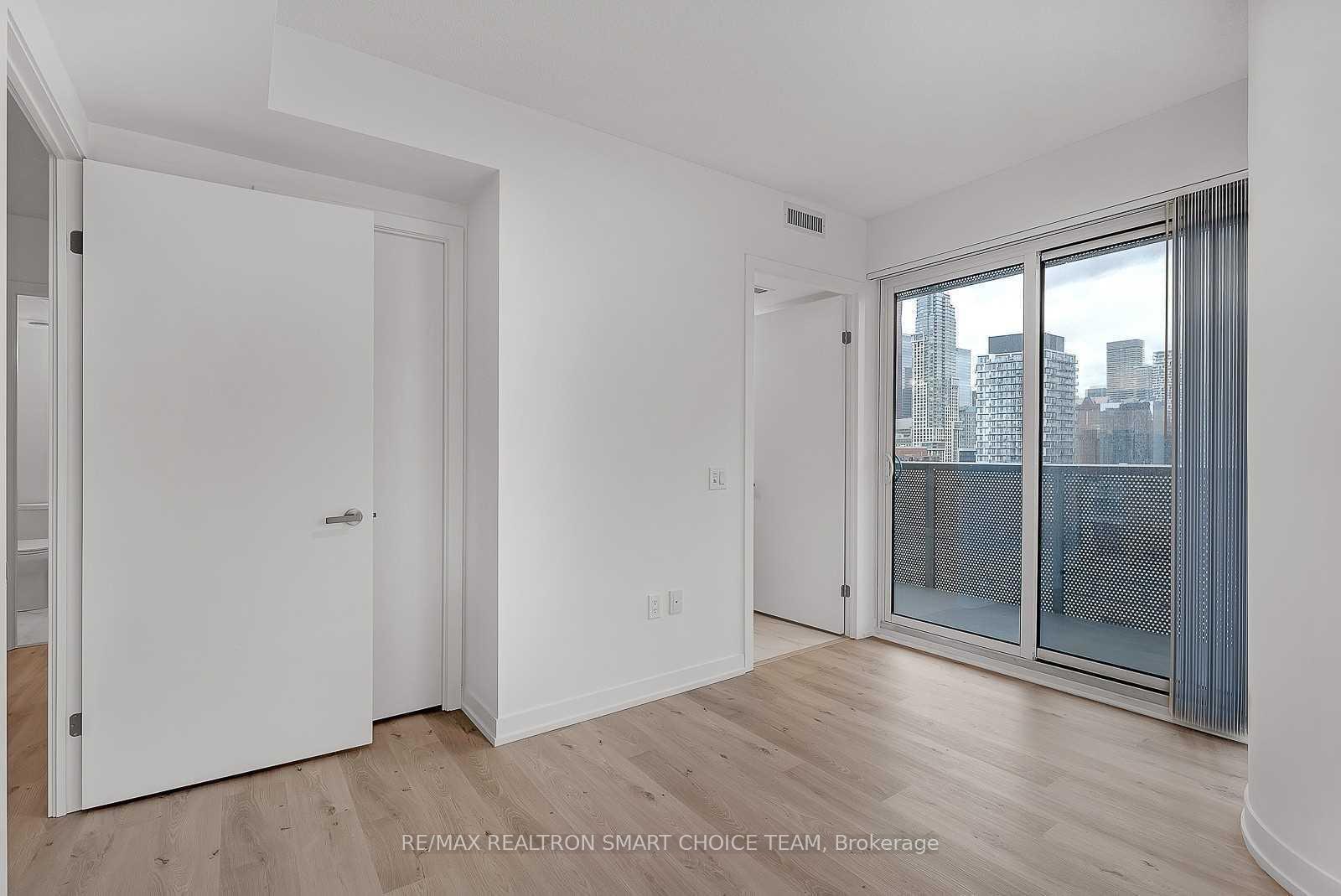 Photo 13 of Unit 2703, 138 Downes Street, Toronto, Waterfront Communities — HOMEH