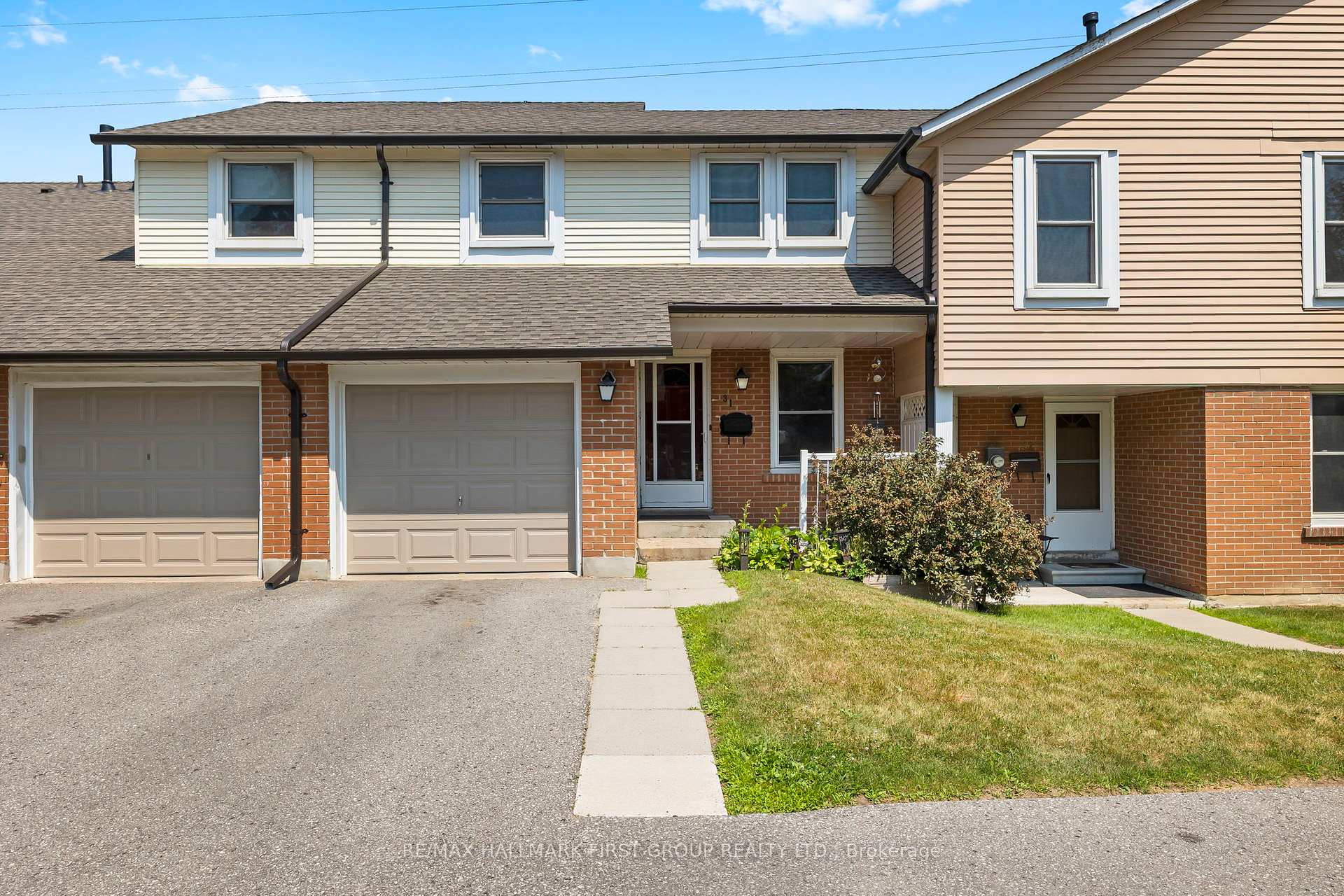 Front of Unit 31, 1055 Central Park Boulevard N