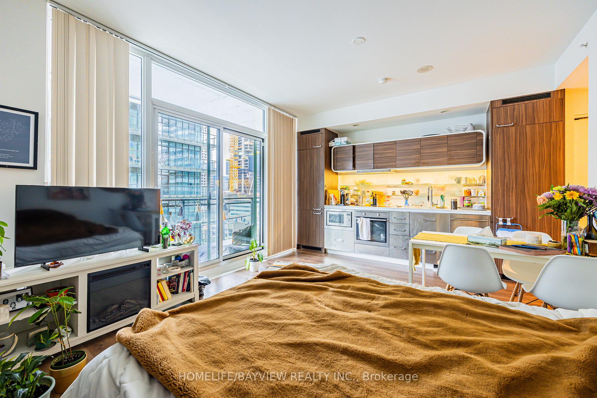 Photo 8 of Unit 1203, 45 Charles Street E, Toronto, Church-Yonge Corridor — HOMEH