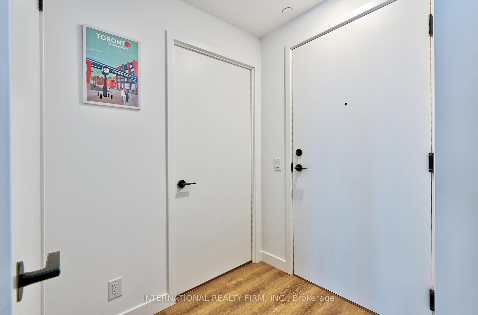 Photo 4 of Unit 1102, 1050 Eastern Avenue, Toronto, Greenwood-Coxwell — HOMEH