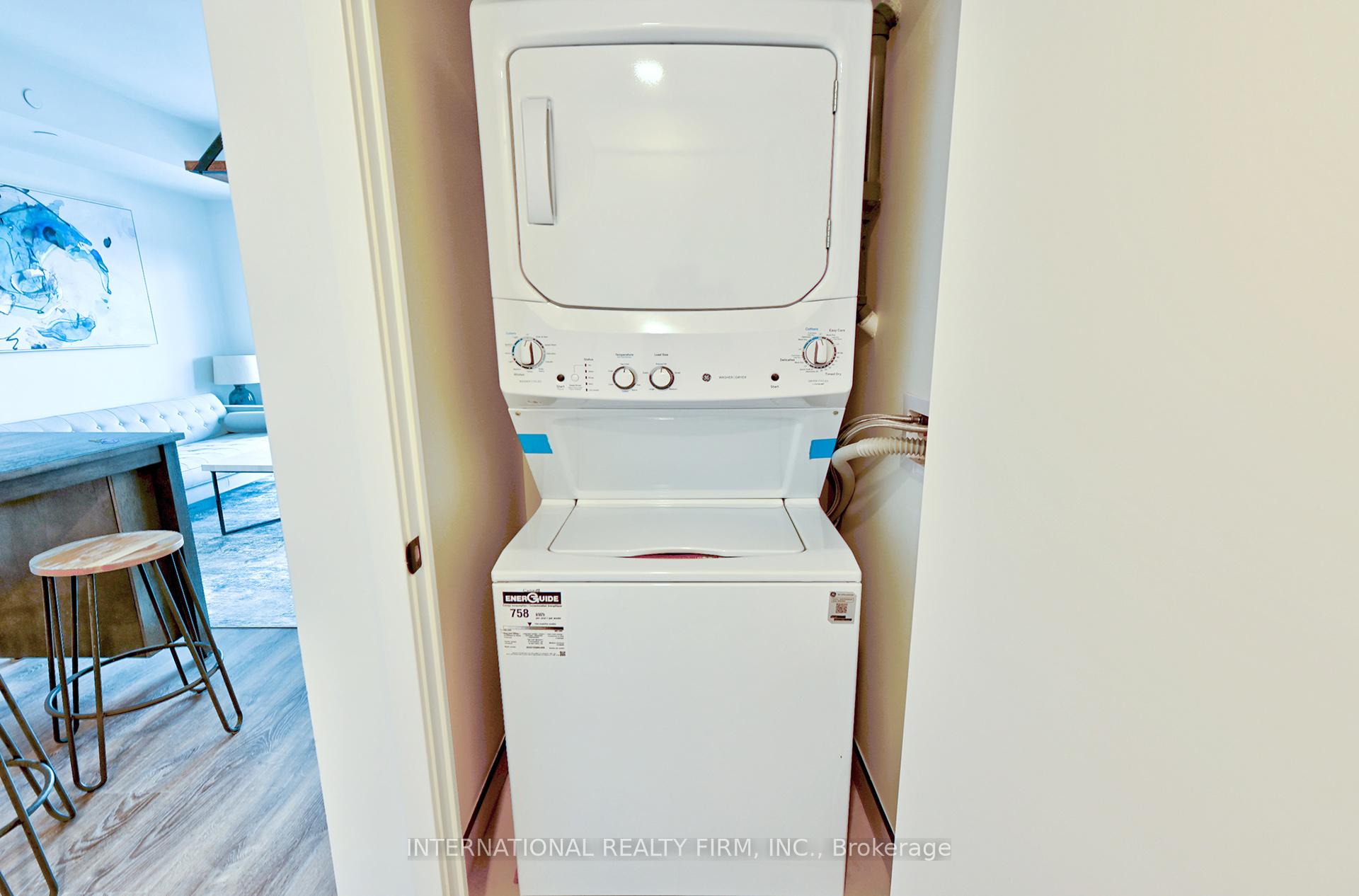 Photo 6 of Unit 1102, 1050 Eastern Avenue, Toronto, Greenwood-Coxwell — HOMEH