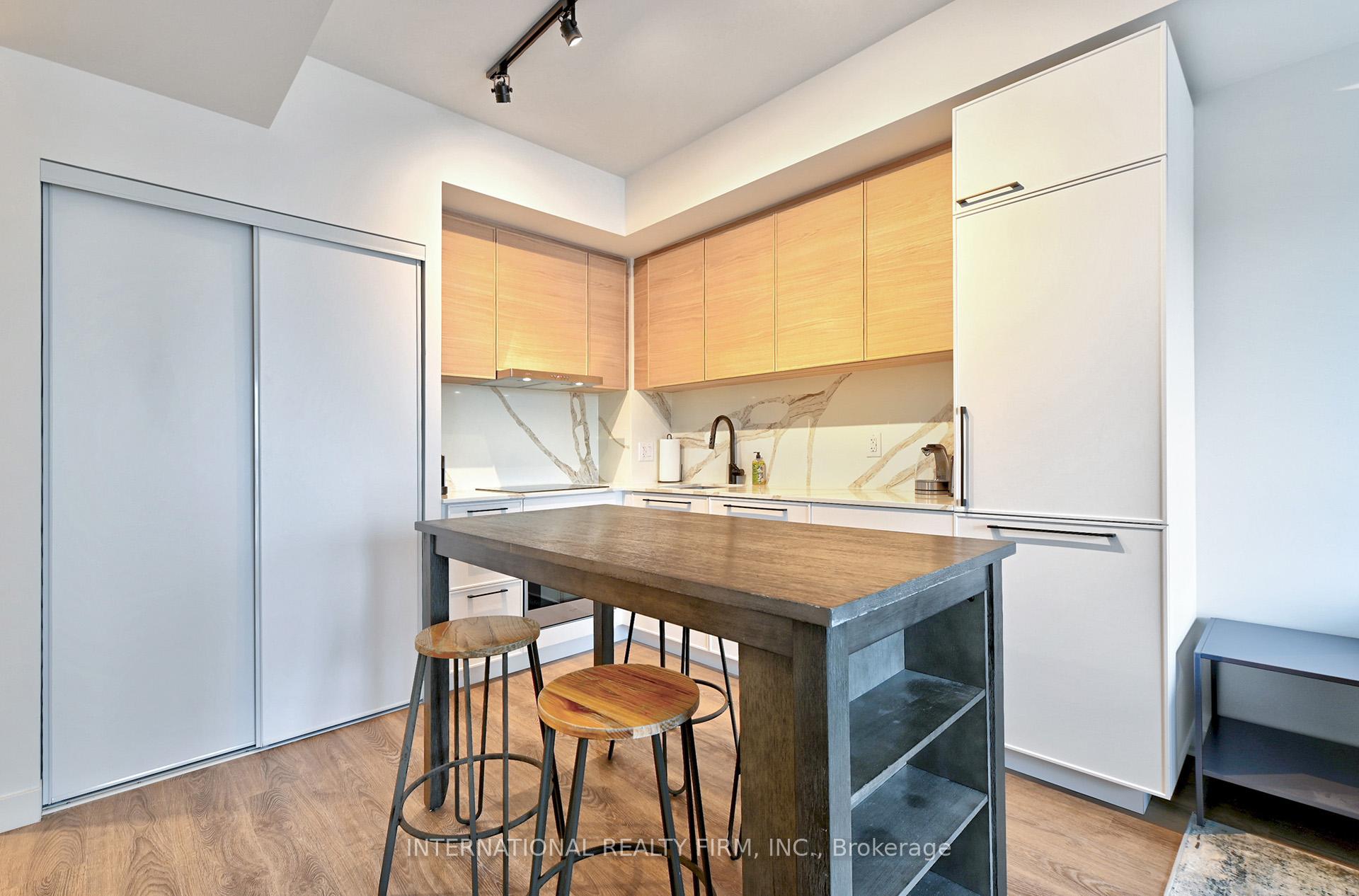 Photo 9 of Unit 1102, 1050 Eastern Avenue, Toronto, Greenwood-Coxwell — HOMEH