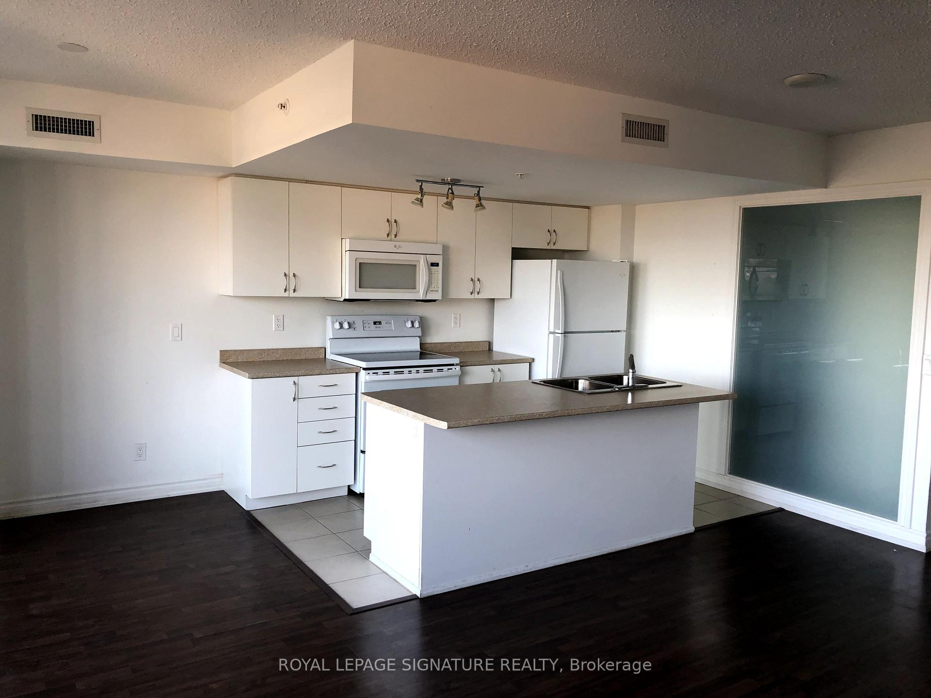 Photo 10 of Unit 605, 280 Donlands Avenue, Toronto, East York — HOMEH