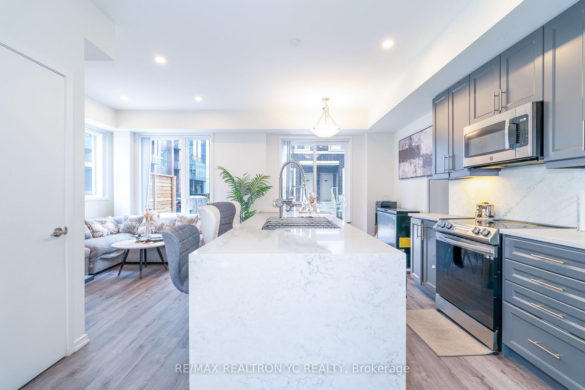Photo 2 of 79 Mable Smith Way, Vaughan, Vaughan Corporate Centre — HOMEH