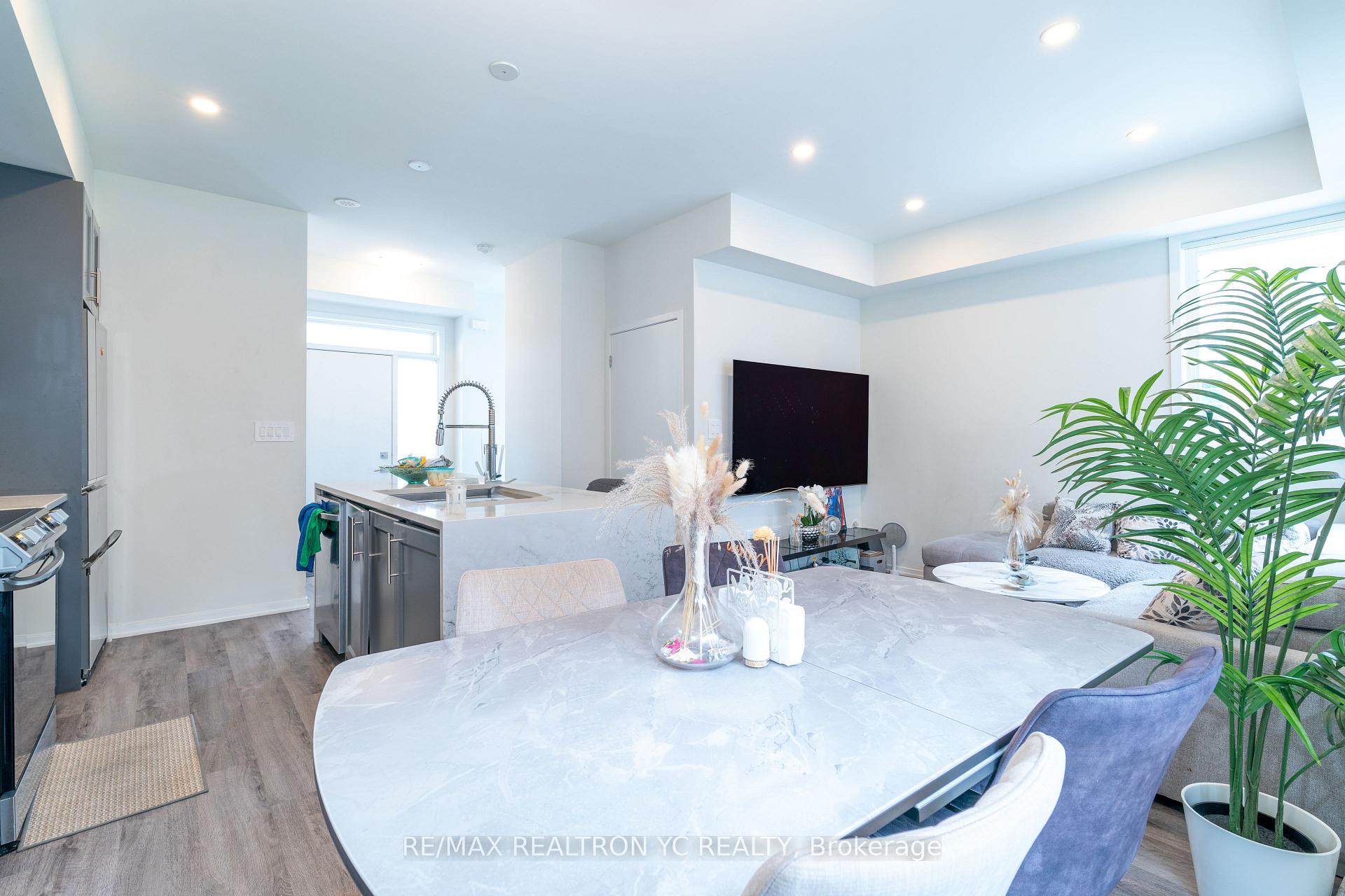 Photo 8 of 79 Mable Smith Way, Vaughan, Vaughan Corporate Centre — HOMEH