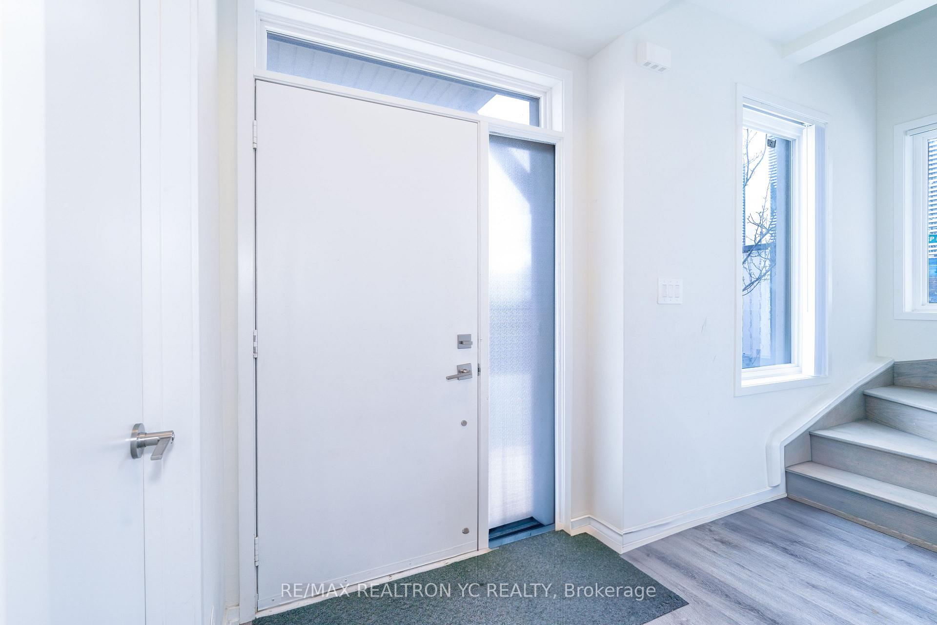 Photo 10 of 79 Mable Smith Way, Vaughan, Vaughan Corporate Centre — HOMEH