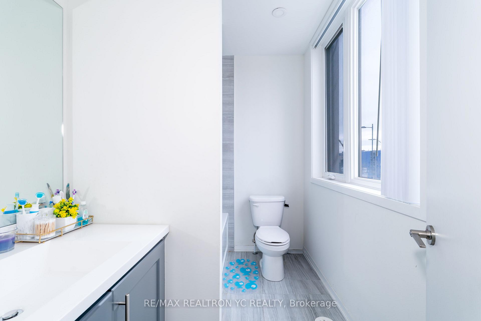 Photo 16 of 79 Mable Smith Way, Vaughan, Vaughan Corporate Centre — HOMEH