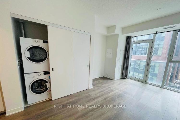 Photo 5 of Unit 709, 20 Richardson Street, Toronto, Waterfront Communities — HOMEH
