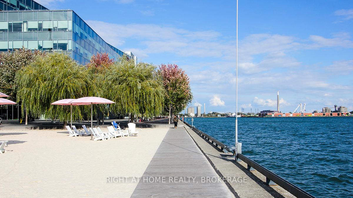 Photo 13 of Unit 709, 20 Richardson Street, Toronto, Waterfront Communities — HOMEH