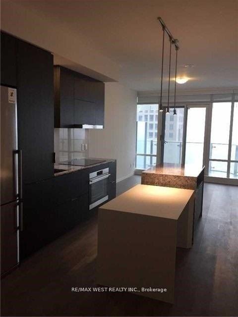 Photo 4 of Unit 3808, 1 Bloor Street E, Toronto, Church-Yonge Corridor — HOMEH