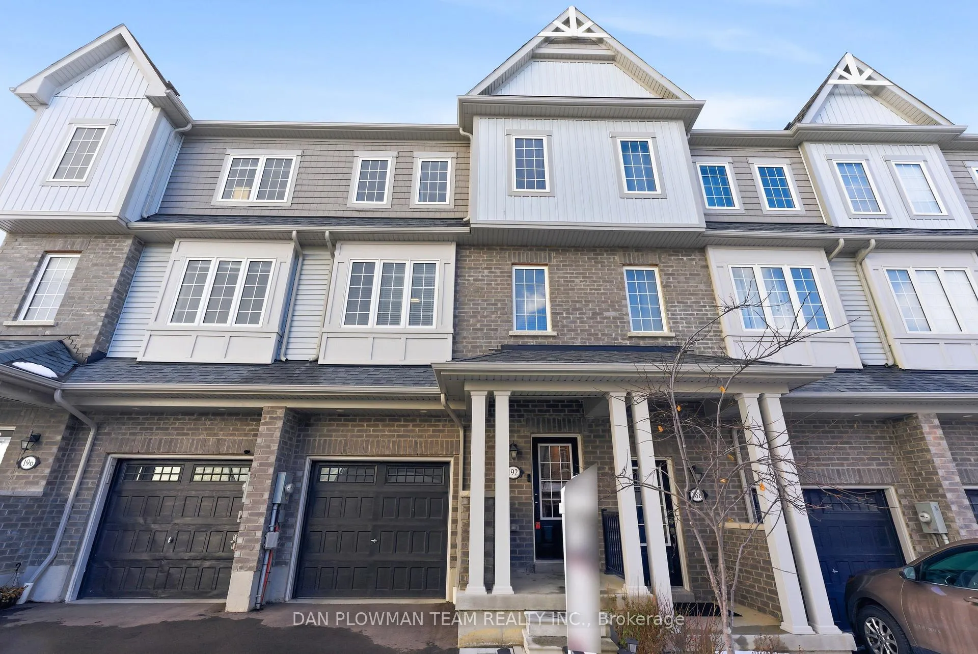Front of 192 Honey Crisp Lane