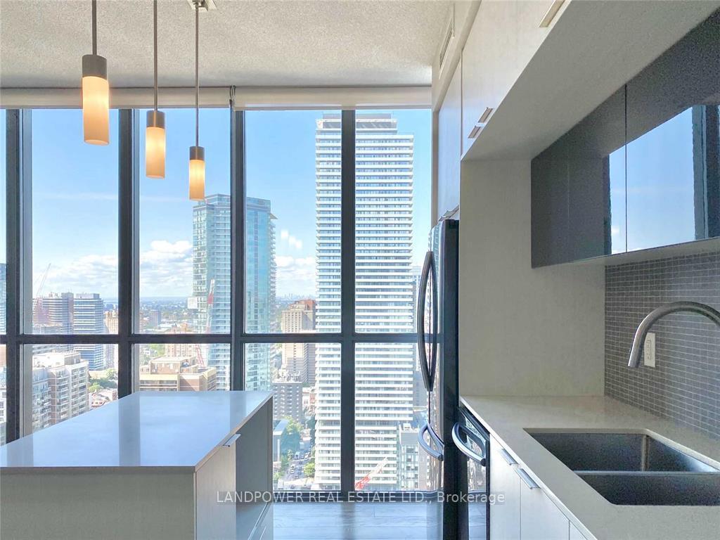 Photo 2 of Unit 3406, 110 Charles Street E, Toronto, Church-Yonge Corridor — HOMEH