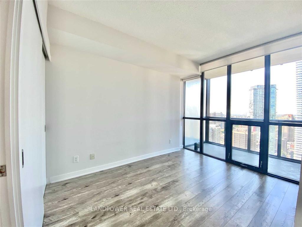 Photo 5 of Unit 3406, 110 Charles Street E, Toronto, Church-Yonge Corridor — HOMEH