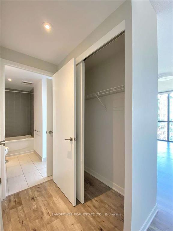 Photo 8 of Unit 3406, 110 Charles Street E, Toronto, Church-Yonge Corridor — HOMEH