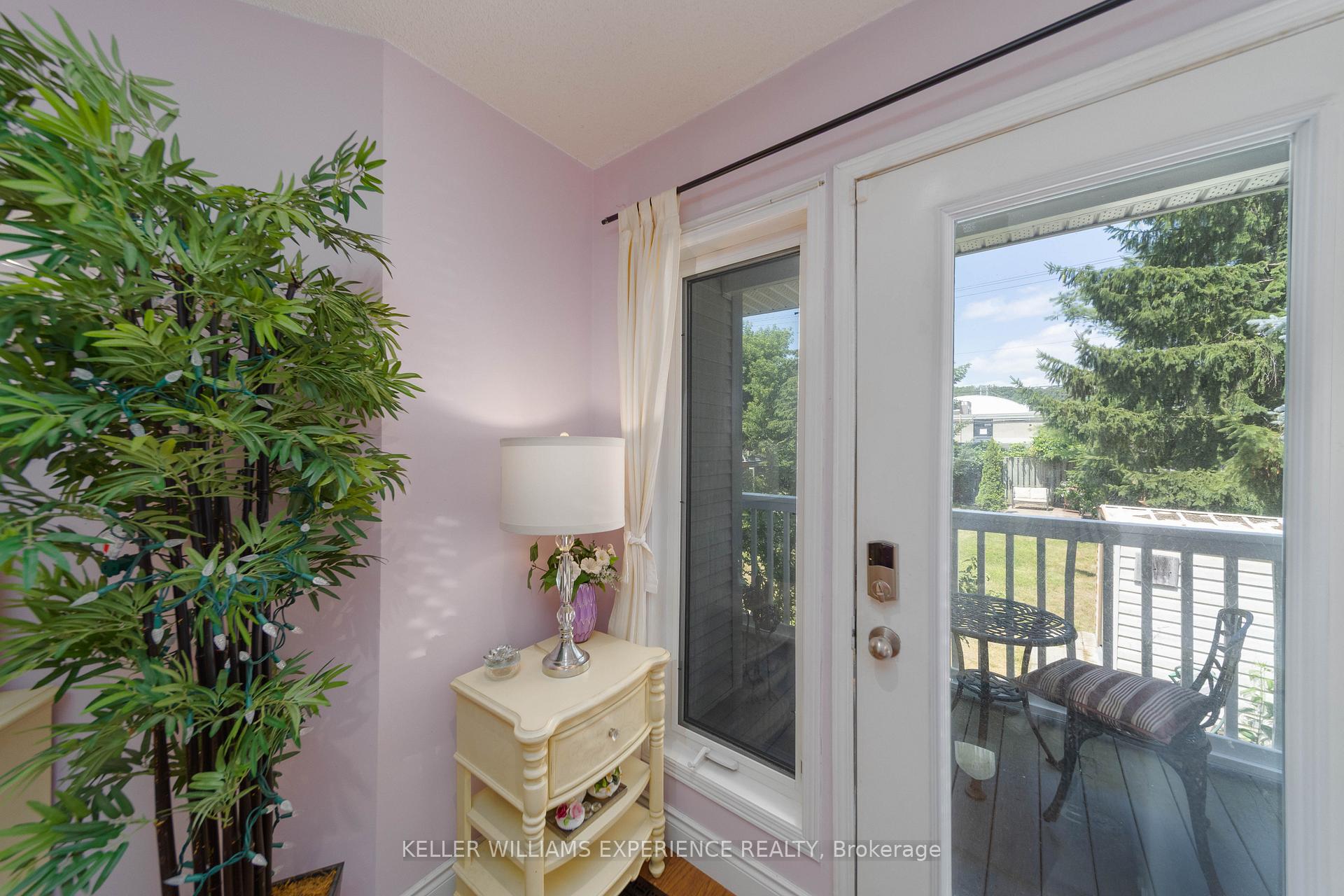 Photo 15 of 86 Donald Street, Barrie, Queen's Park — HOMEH