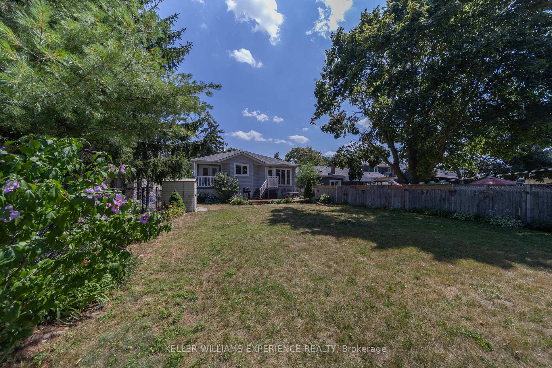 Photo 31 of 86 Donald Street, Barrie, Queen's Park — HOMEH