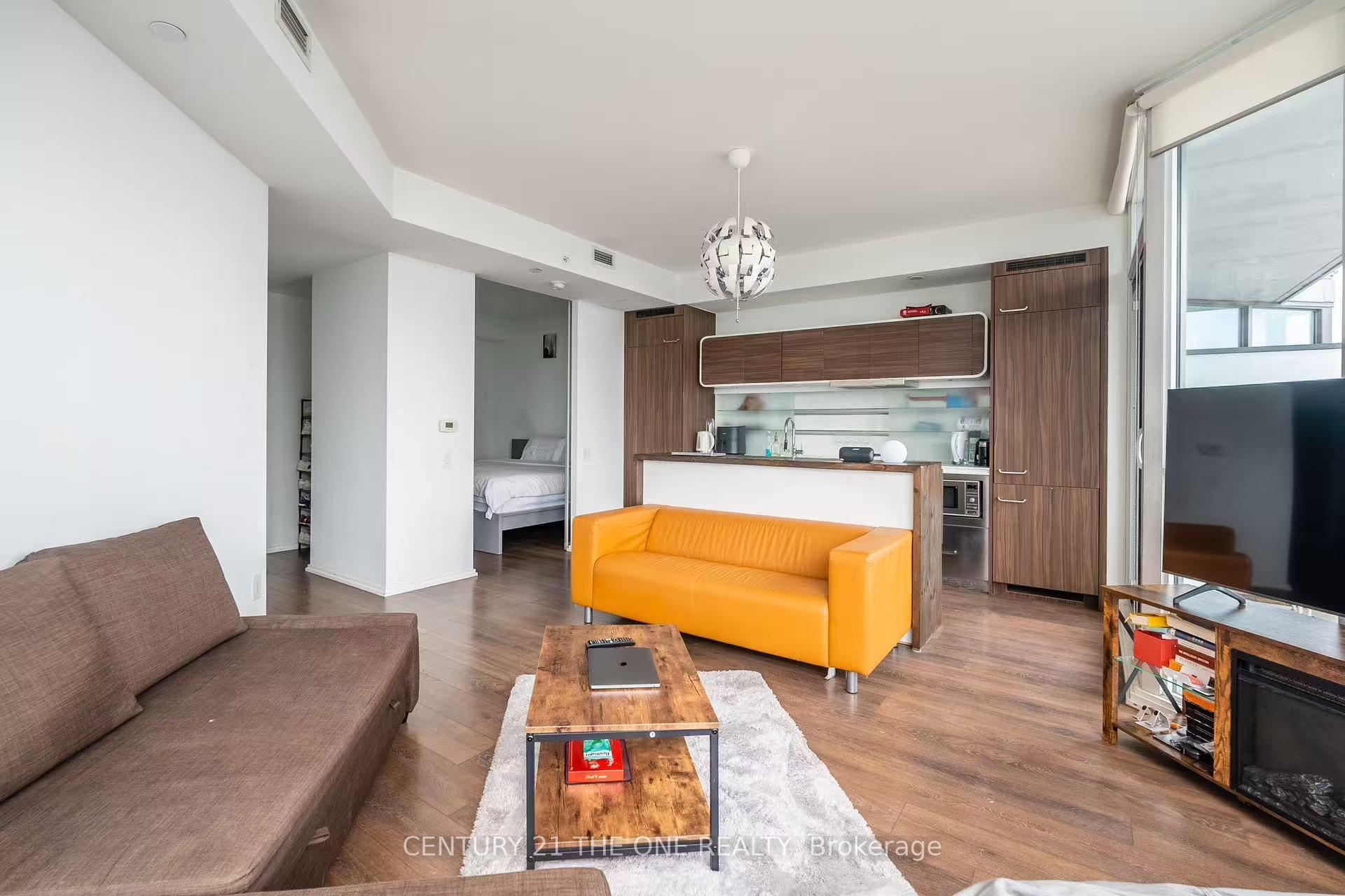 Photo 6 of Unit 4301, 45 Charles Street, Toronto, Church-Yonge Corridor — HOMEH