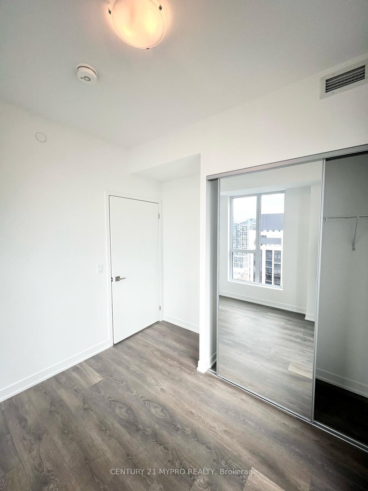 Photo 10 of Unit 2318, 10 Abeja Street, Vaughan, Concord — HOMEH